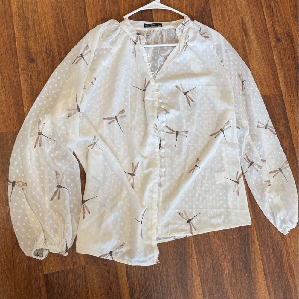 Emery Rose Women’s Large Sheer Long Sleeve Dragonfly Blouse w/ Sleeve Garters - Picture 4 of 7